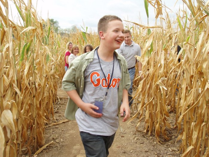 006cornmaze.jpg